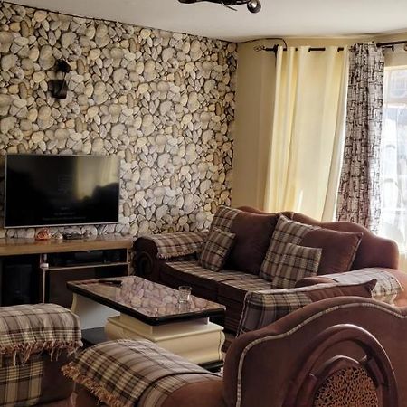 Ree Homestay And Safaris -Jkia Mlolongo Ngoại thất bức ảnh